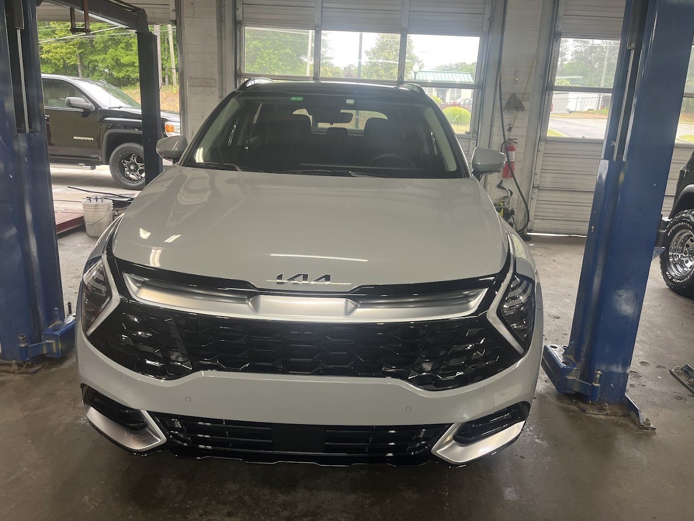 Kia Sportage in the shop